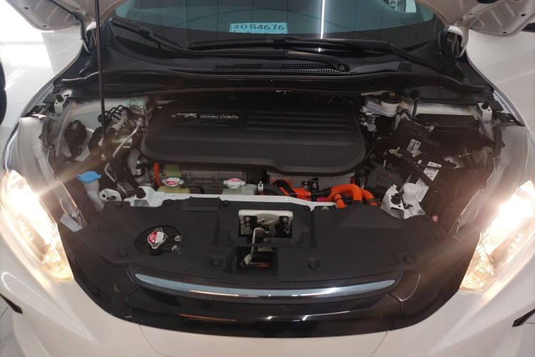Used Everus VE-1 2021 Travel Edition Engine Bay