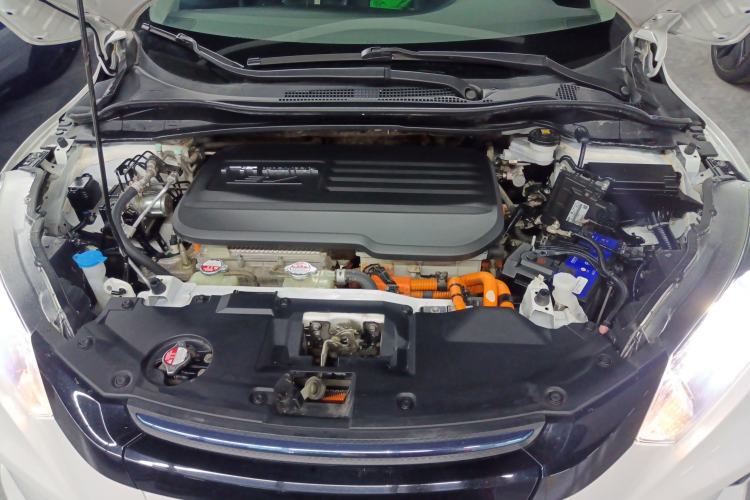 Used Everus VE-1 2021 Travel Edition Engine Bay