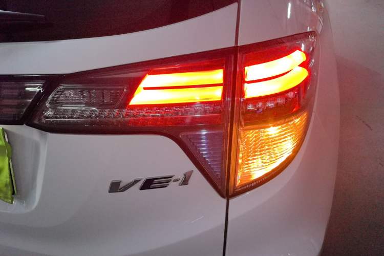 Used Everus VE-1 2021 Comfort Edition Exterior 2