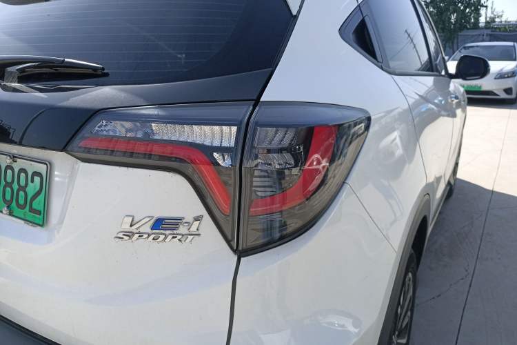 Used Everus VE-1 2021 S Pirelli Edition Exterior 6