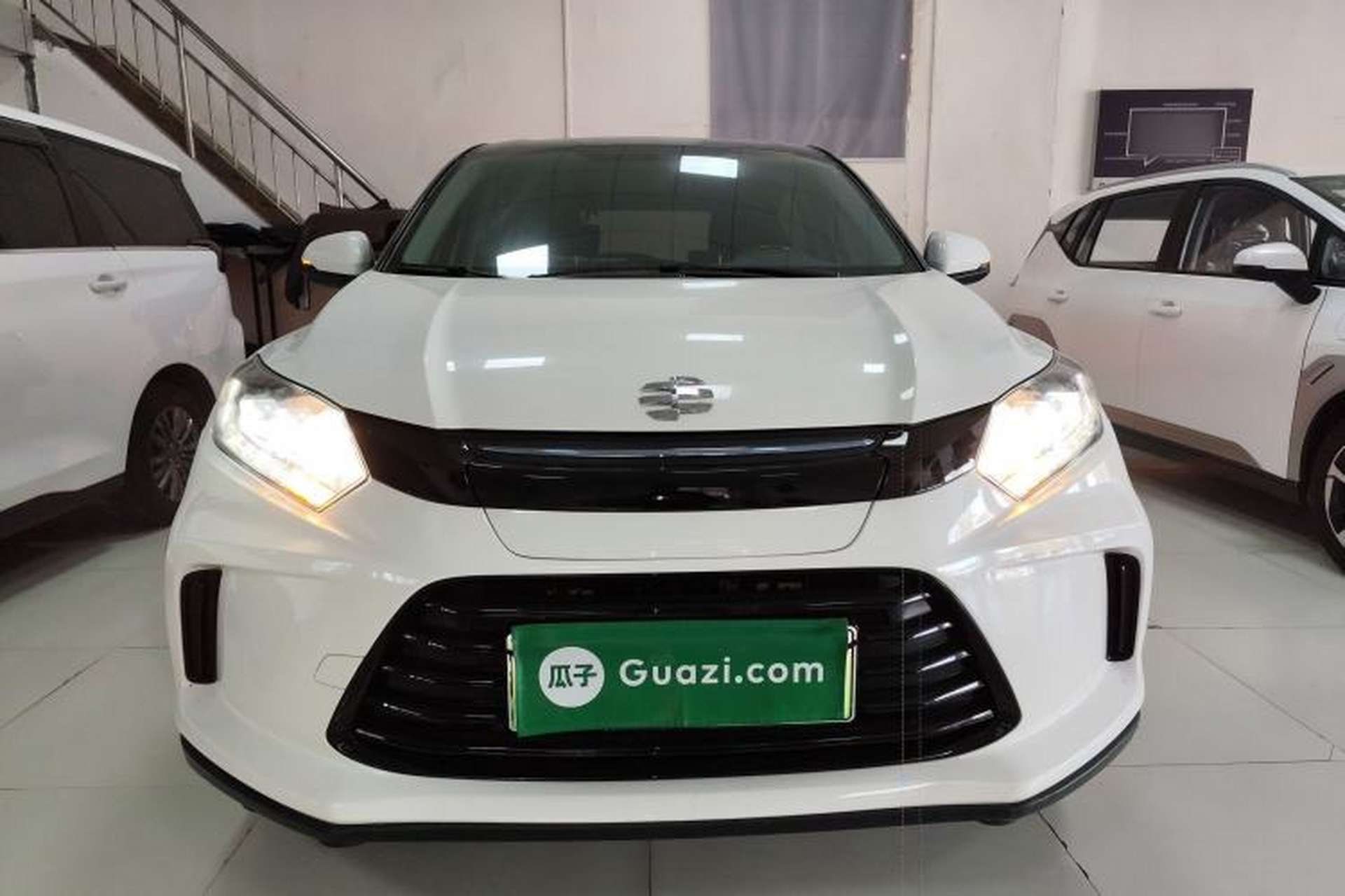 Used Everus VE-1 2021 Comfort Edition Front