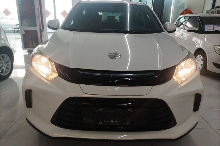 Used Everus VE-1 2021 Travel Edition Front