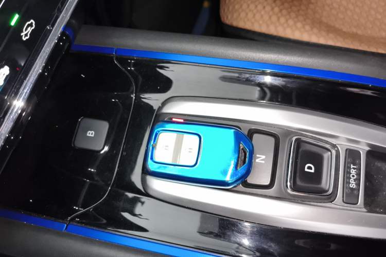Used Everus VE-1 2021 Comfort Edition Interior 1