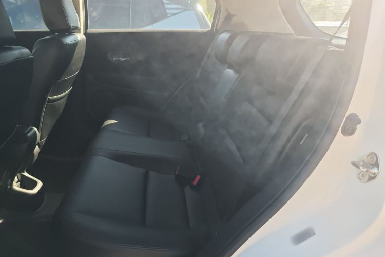 Used Everus VE-1 2021 Travel Edition Interior 4