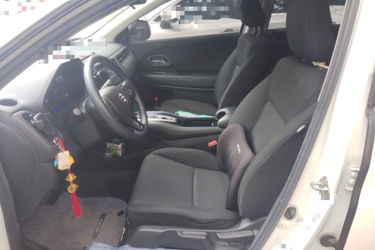 Used Everus VE-1 2021 Travel Edition Left Front Seat