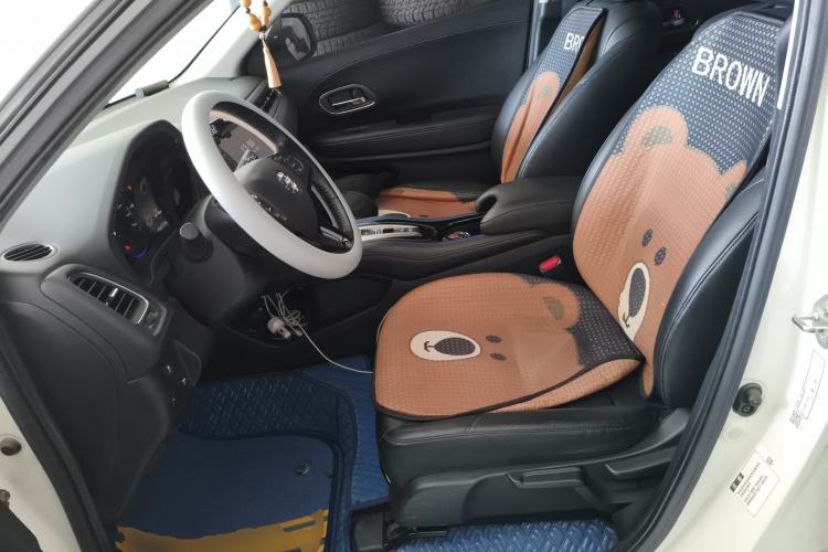 Used Everus VE-1 2021 Comfort Edition Left Front Seat