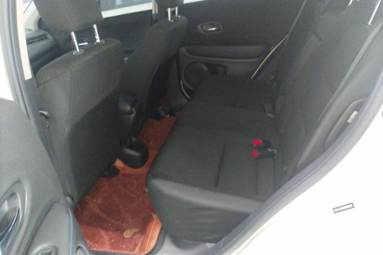 Used Everus VE-1 2021 Travel Edition Left Rear Seat