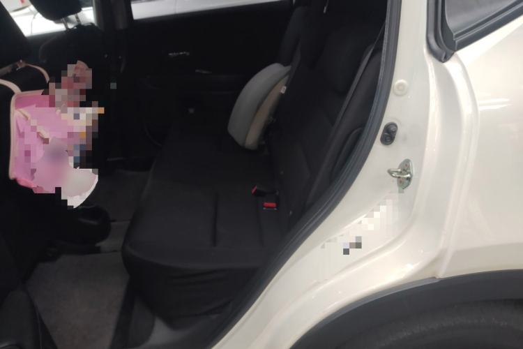 Used Everus VE-1 2021 Travel Edition Left Rear Seat
