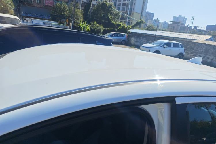 Used Everus VE-1 2021 Travel Edition Roof