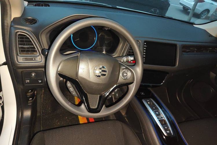 Used Everus VE-1 2021 Travel Edition Steering Wheel
