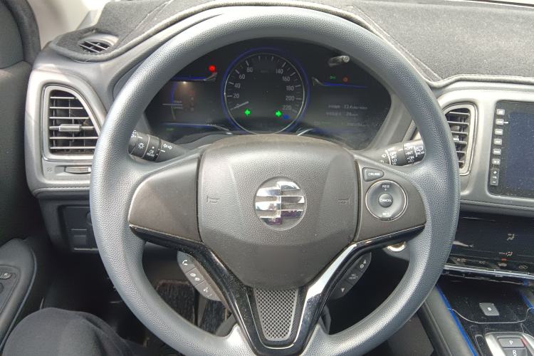 Used Everus VE-1 2021 Travel Edition Steering Wheel