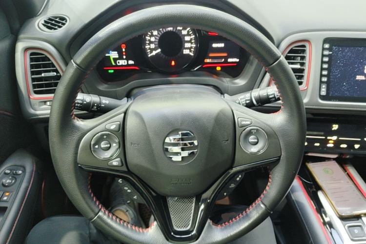 Used Everus VE-1 2021 S Pirelli Edition Steering Wheel