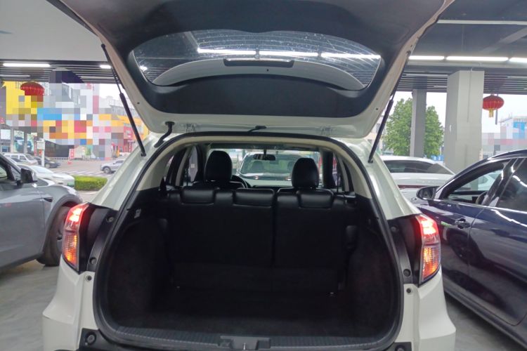Used Everus VE-1 2021 Travel Edition Trunk