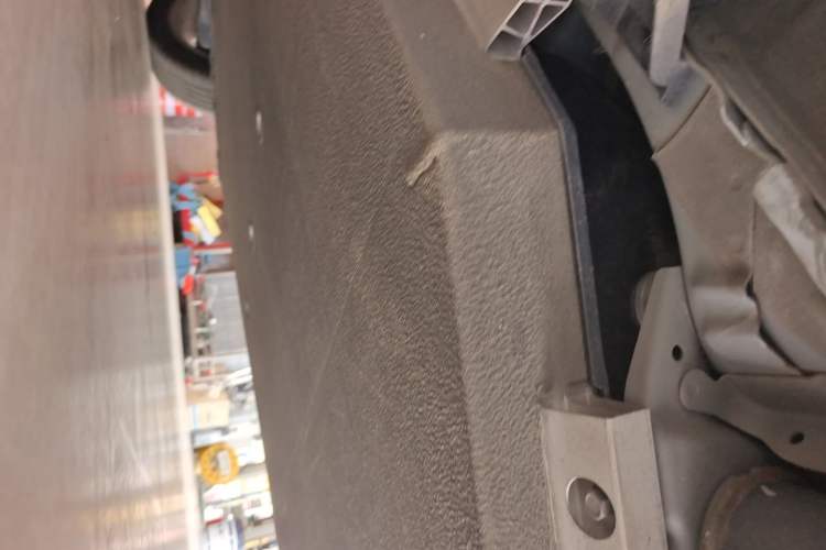 Used Everus VE-1 2022 TA Leading Edition Chassis Rear Left
