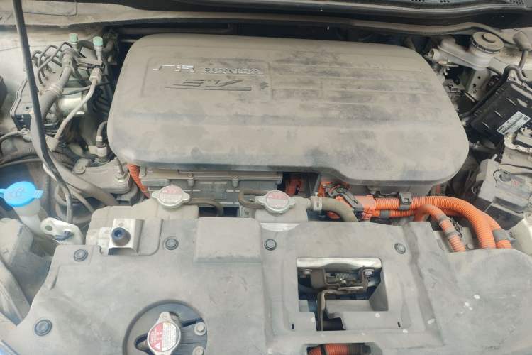 Used Everus VE-1 2022 TA Leading Edition Engine Bay
