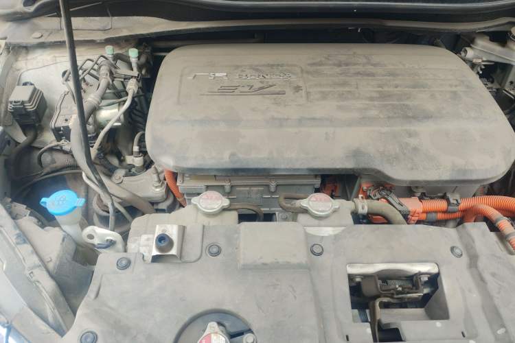 Used Everus VE-1 2022 TA Leading Edition Engine Bay Right