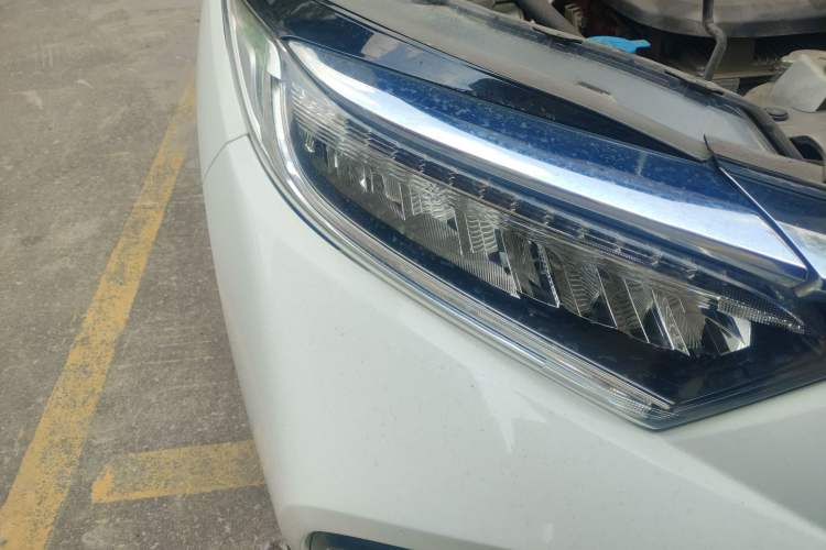 Used Everus VE-1 2022 TA Leading Edition Right Front Headlight