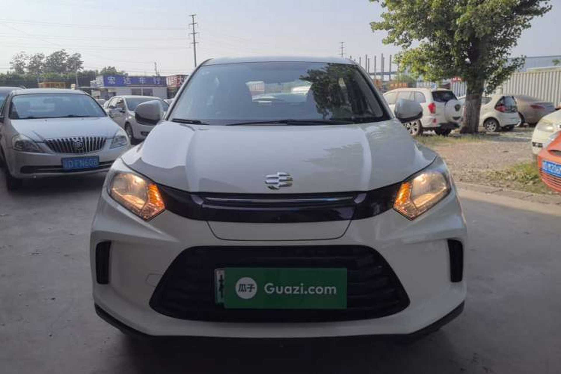 Used Everus VE-1 2023 Travel Edition Front