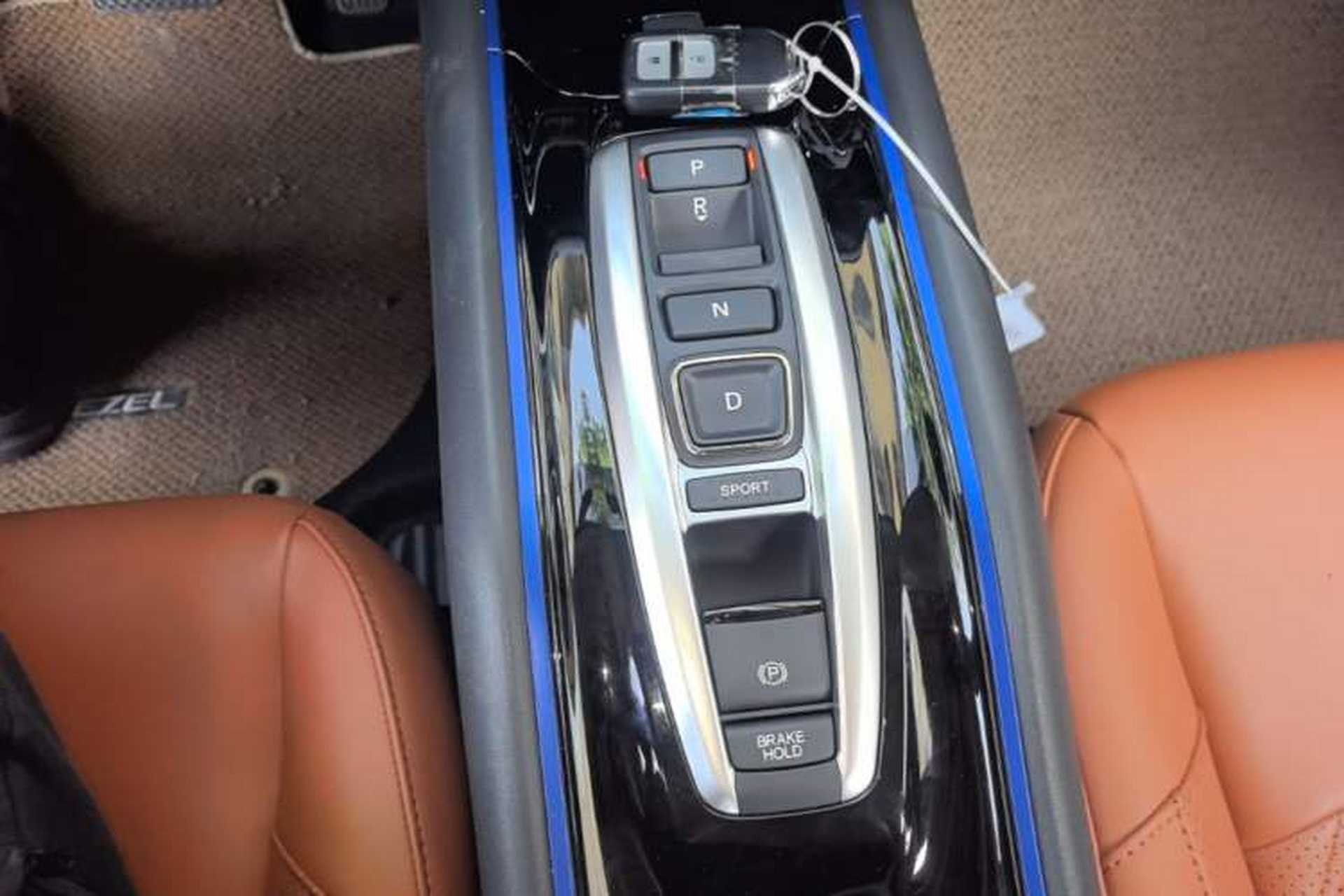 Used Everus VE-1 2023 Travel Edition Gear Lever