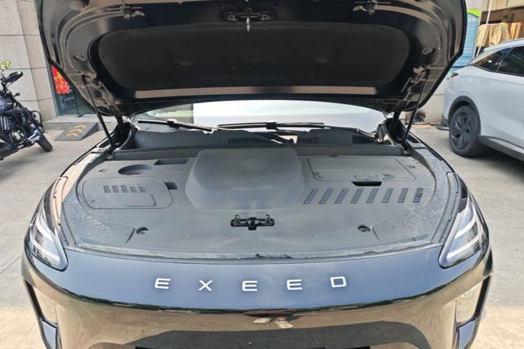 Used EXEED ET5 2026 210 LiDAR Smart Luxury Edition Engine Bay