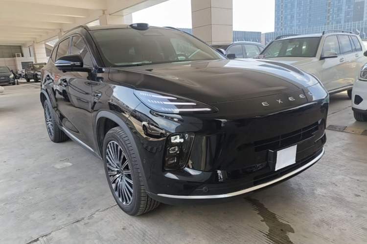 Used EXEED ET5 2026 210 LiDAR Smart Luxury Edition Front Right 45 Deg