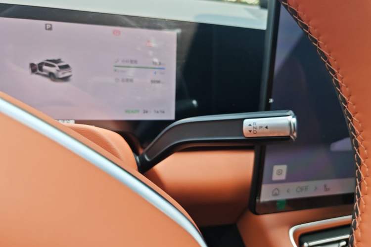 Used EXEED ET5 2026 210 LiDAR Smart Luxury Edition Gear Lever