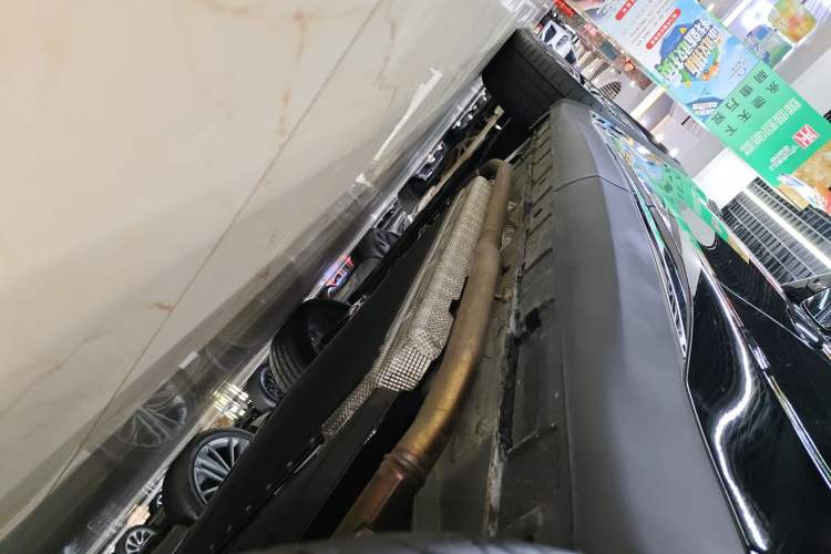 Used EXEED ET5 2026 210 LiDAR Smart Luxury Edition Left Side Sill