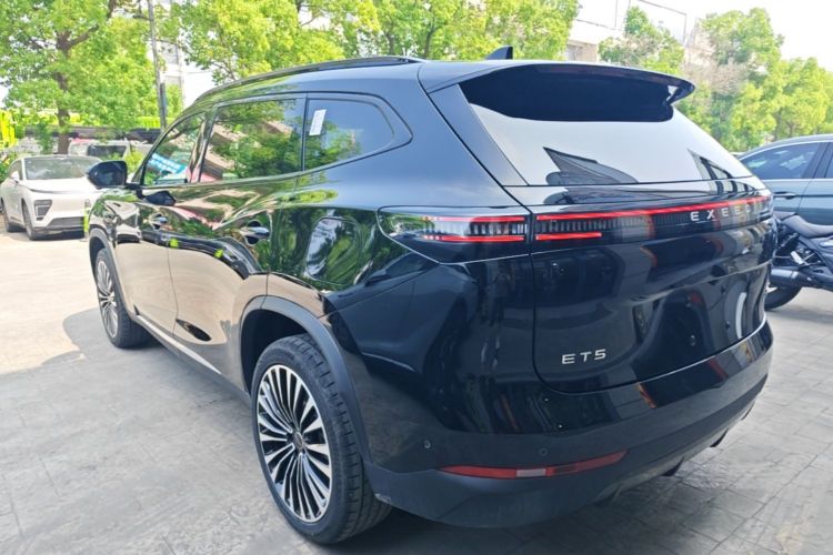 Used EXEED ET5 2026 210 LiDAR Smart Luxury Edition Rear Left 45 Deg