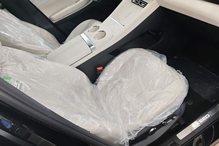 Used EXEED ET5 2026 210 LiDAR Smart Luxury Edition Right Front Seat
