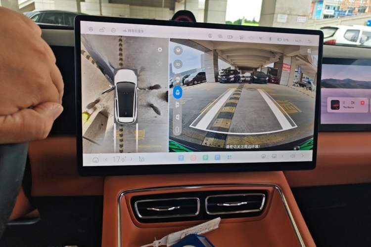 Used EXEED ET5 2026 210 LiDAR Smart Luxury Edition Audio And AC Panel