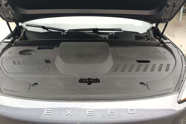 Used EXEED ET5 2026 210 LiDAR Smart Luxury Edition Engine Bay