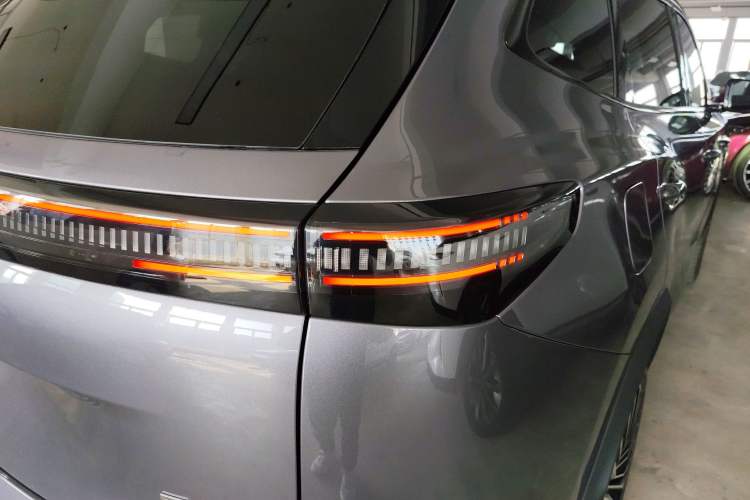Used EXEED ET5 2026 210 LiDAR Smart Luxury Edition Exterior 3