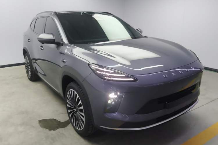 Used EXEED ET5 2026 210 LiDAR Smart Luxury Edition Front Right 45 Deg