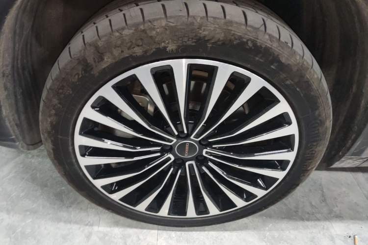 Used EXEED ET5 2026 210 LiDAR Smart Luxury Edition Left Front Wheel Hub