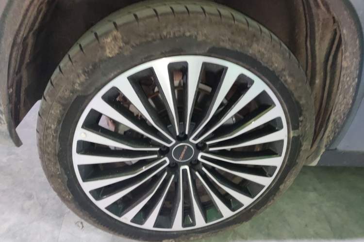 Used EXEED ET5 2026 210 LiDAR Smart Luxury Edition Right Rear Wheel Hub