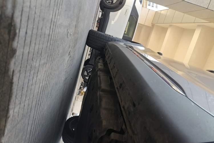 Used EXEED ET5 2026 210 LiDAR Smart Luxury Edition Right Side Sill