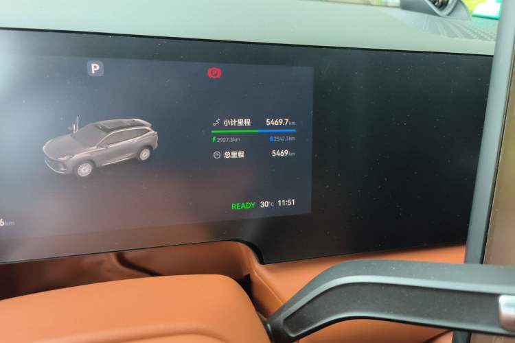 Used EXEED ET5 2026 210 LiDAR Smart Luxury Edition Odometer Close Up