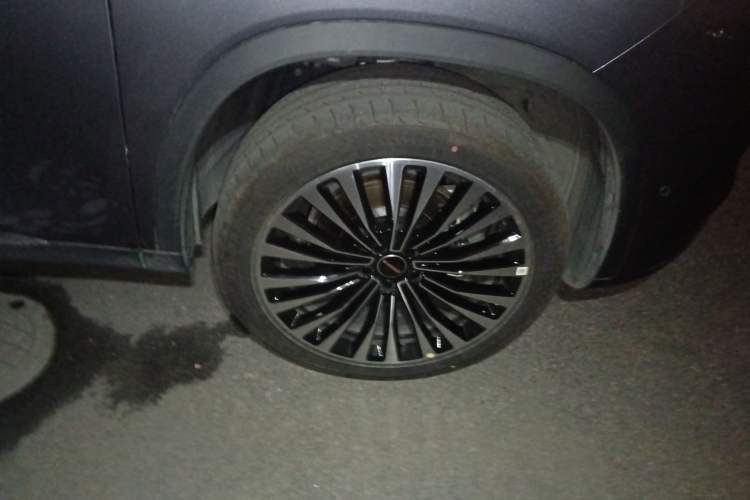 Used EXEED ET5 2026 210 LiDAR Smart Luxury Edition Right Front Wheel Hub