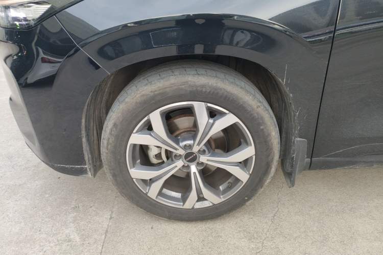 Used EXEED Lanyue 2021 400T Two-Wheel Drive Starlight Pro Edition 7-Seater Left Front Wheel Hub