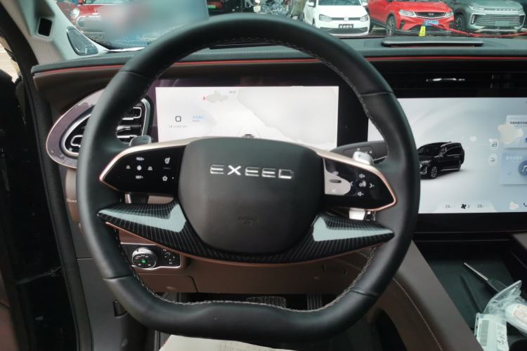 Used EXEED Lanyue 2023 400T Four-Wheel Drive Star Prestige Edition 6 Seats Steering Wheel
