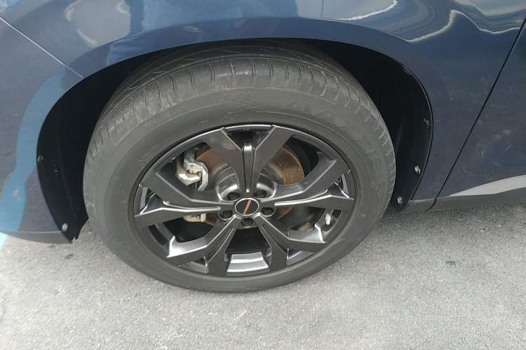 Used EXEED Lanyue 2021 390T Four-Wheel Drive Starry Edition Left Front Wheel Hub
