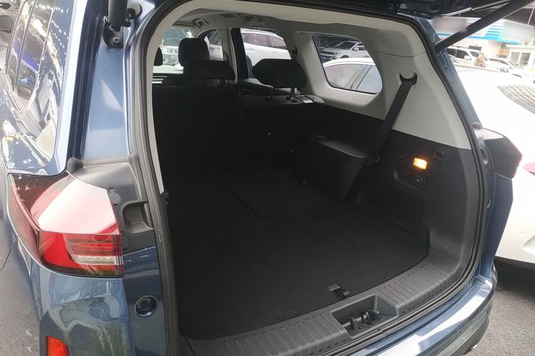 Used EXEED Lanyue 2021 390T Four-Wheel Drive Starry Edition Trunk
