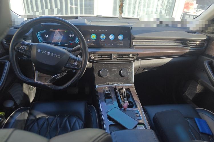 Used EXEED Lanyue 2021 400T Four-Wheel Drive Star Prestige Pro Edition 7 Seats Center Console