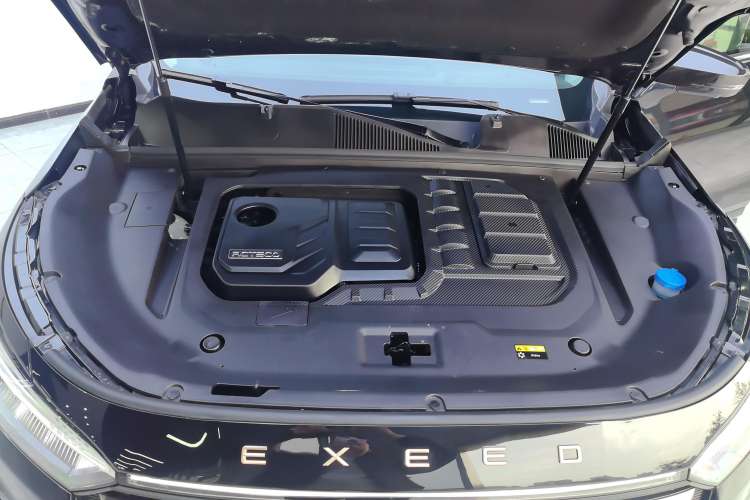 Used EXEED Lanyue 2021 400T Two-Wheel Drive Starlight Pro Edition 7-Seater Engine Bay