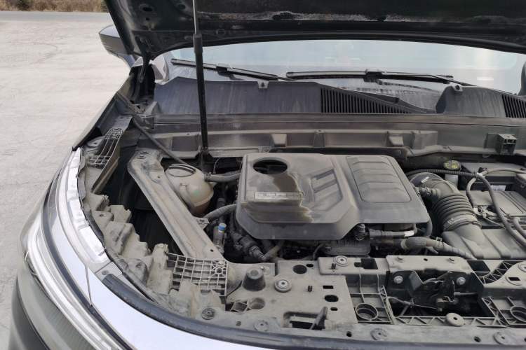 Used EXEED Lanyue 2021 390T Four-Wheel Drive Starry Edition Engine Bay Right