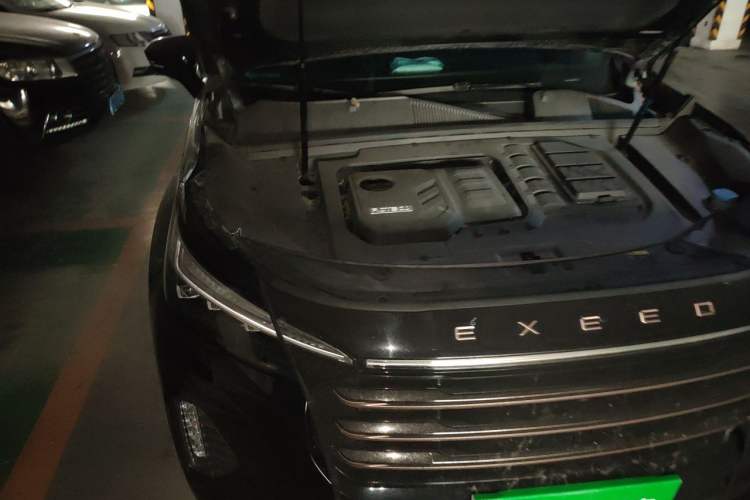 Used EXEED Lanyue 2021 400T Four-Wheel Drive Starlight Pro Edition 7 Seats Engine Bay Right