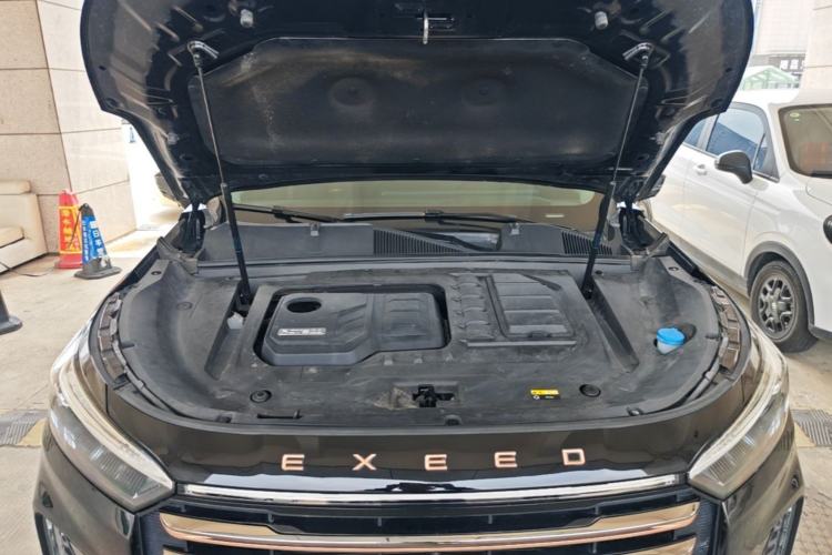 Used EXEED Lanyue 2021 400T Two-Wheel Drive Starlight Pro Edition 7-Seater Engine Bay
