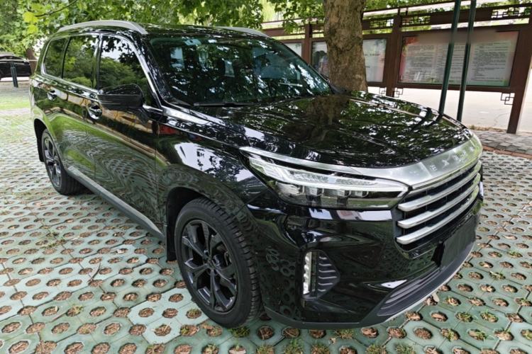 Used EXEED Lanyue 2021 390T Four-Wheel Drive Starry Edition Front Right 45 Deg