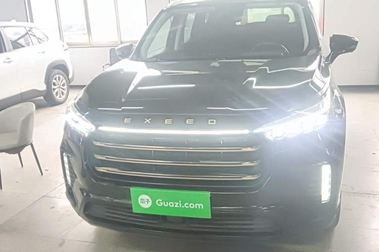Used EXEED Lanyue 2021 400T Two-Wheel Drive Starlight Pro Edition 7-Seater Front