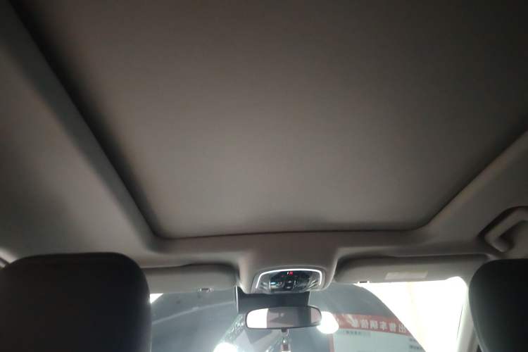Used EXEED Lanyue 2021 390T Two-Wheel Drive Starry Long-Range Version Headliner